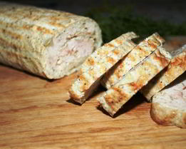 Куриный рулет с омлетом