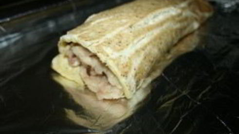 куриный рулет с омлетом