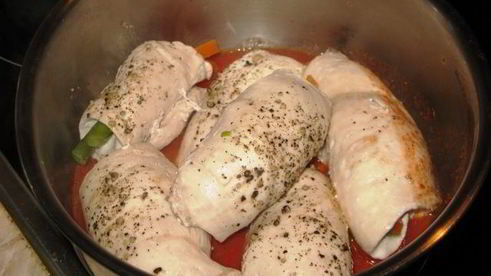 куриные рулетики с овощами