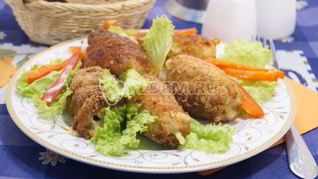 Куриные рулетики в панировке