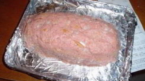 мясной рулет и макароны с сыром