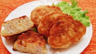 Мясной рулет из фарша