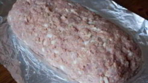 мясной рулет с картофельным пюре