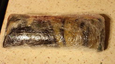 рулет из баклажанов и запеченного перца