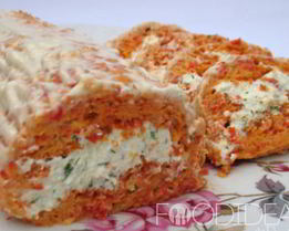 Рулет из болгарского перца с зеленью и творогом