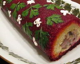 Рулет из филе сельди с овощами