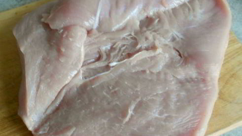 рулет из индейки с фисташками