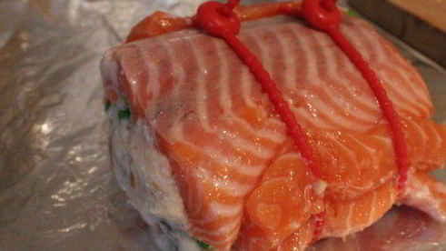 рулет из лосося
