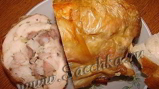 Рулет куриный со свининой