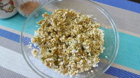 рулетики из баклажанов с кускусом и курагой