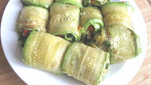 рулетики из молодых кабачков