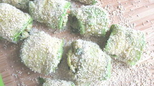 рулетики из молодых кабачков