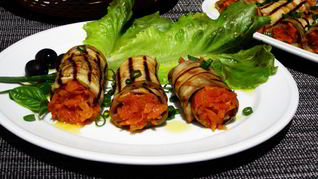 Рулеты из баклажанов