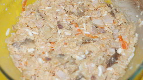 теплые рулетики с мясом и грибами