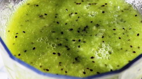 яркий фруктово-блинный рулет с рикоттой нежность