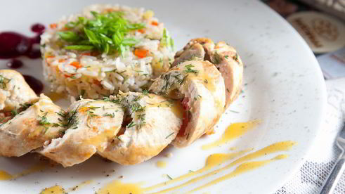 запеченный куриный рулет