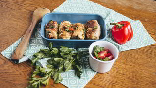 Запеченные куриные рулетики