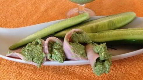 шпинатовая паста с творогом и мацони — зеленая встреча