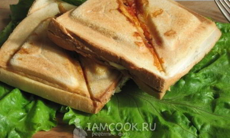 Рецепт горячих сэндвичей с колбасой, сыром и помидорами