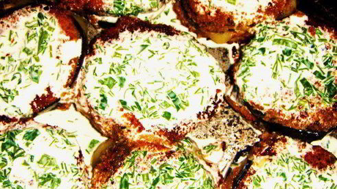 сэндвич из баклажанов с сыром в хрустящей панировке