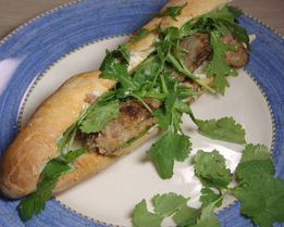 Сэндвич с куриной печенью