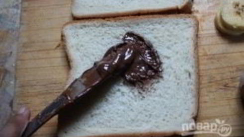 сэндвич с нутеллой и бананом