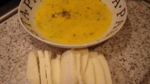 сэндвич с сыром моцарелла