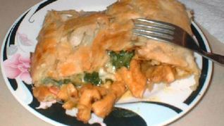 Сэндвич с цыпленком, шпинатом и сыром