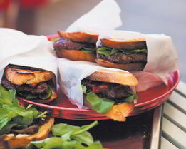 Сэндвичи с бифштексом