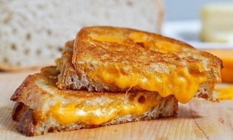 Рецепт сырного сэндвича на сковороде