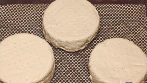 сыр кроттен из молока англо-нубийских коз