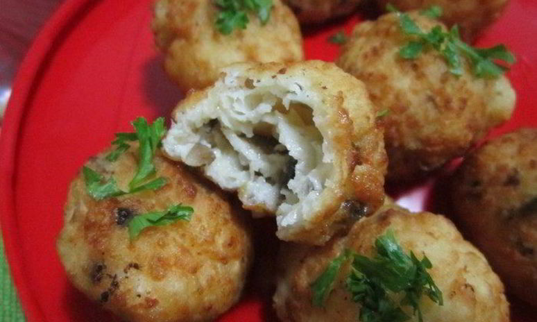 Рецепт сырных шариков с грибами и сыром джюгас