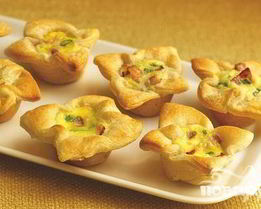 Пикантные тарталетки с творожной начинкой