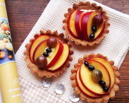 Тарталетки с фруктами