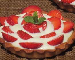 Тарталетки с клубникой и белым шоколадом