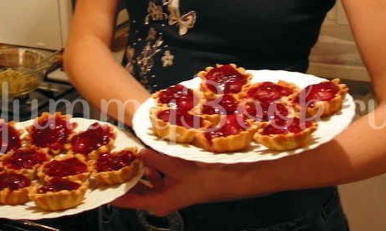 Рецепт тарталеток с кремом и ягодами