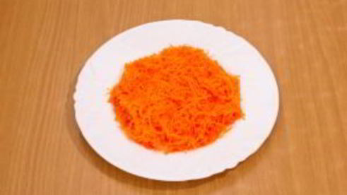 тарталетки с печеночным муссом, перепелиными яйцами и помидорами черри