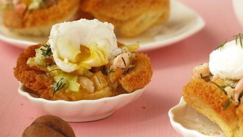 тарталетки с яйцом пашот