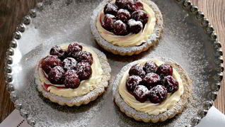 Тарталетки Снегурочкина вишня