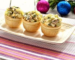 Закуска из куриного мяса в тарталетках