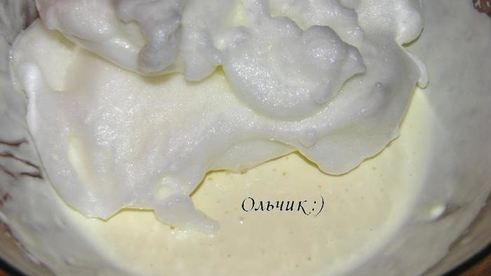 закусочные рисовые тарталетки с запеченными овощами и куриным филе под сыром