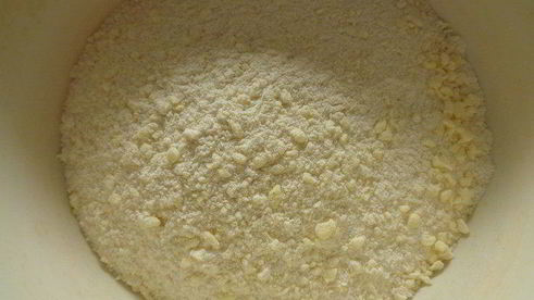 грушевый тарт под миндально-ванильным кремом