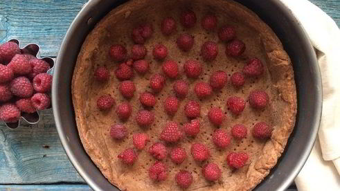 шоколадный тарт с малиной