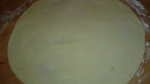 сырно-творожный тарт с весенней зеленью