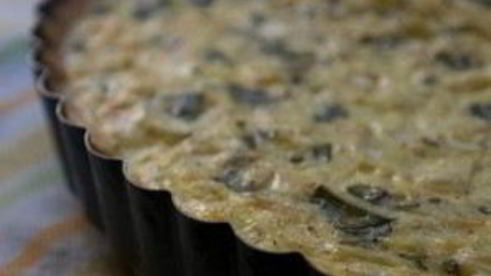 тарт с кукурузой и базиликом