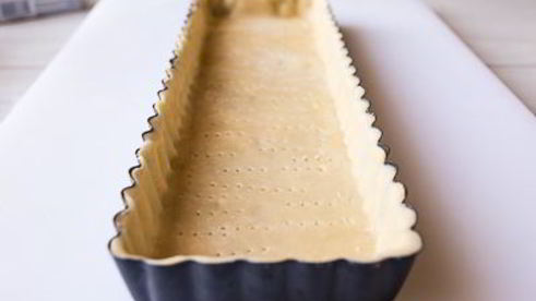 тарт с цуккини и чесночными стрелками