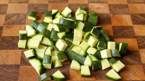 тарт с цуккини и чесночными стрелками