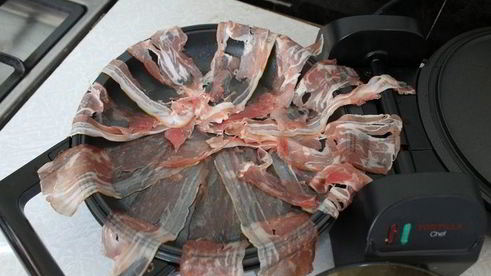 тортилья де пататас с беконом и зеленью