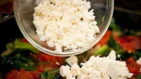 яичница с брынзой