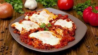 Яичница шакшука